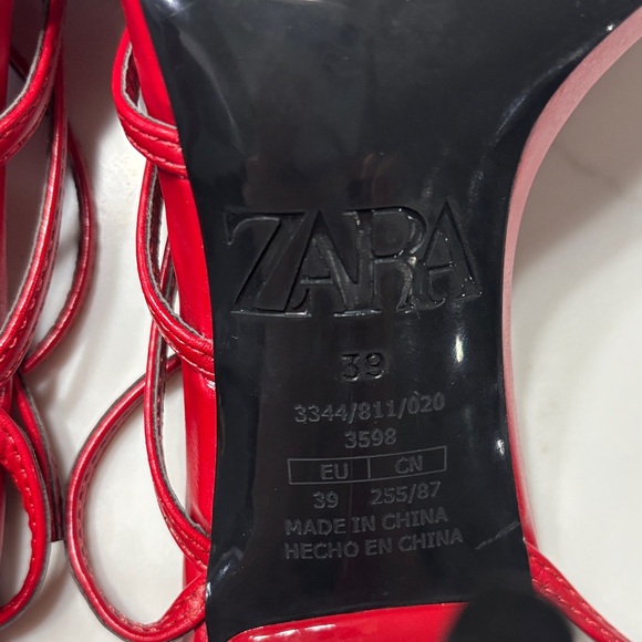 Zara Women's Bold Red Sandals - Picture 15 of 15